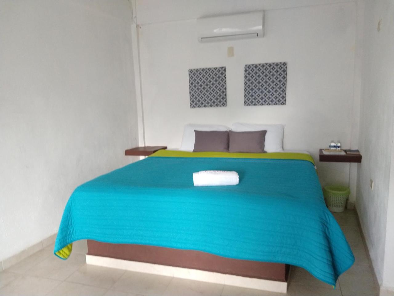 Hotel Espana Chetumal Exterior photo